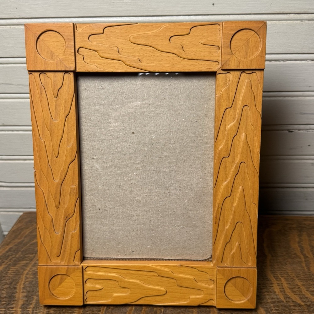 Vintage 1995 Terragrafics Wood Photo Frame Carved Geometric Design 5x7